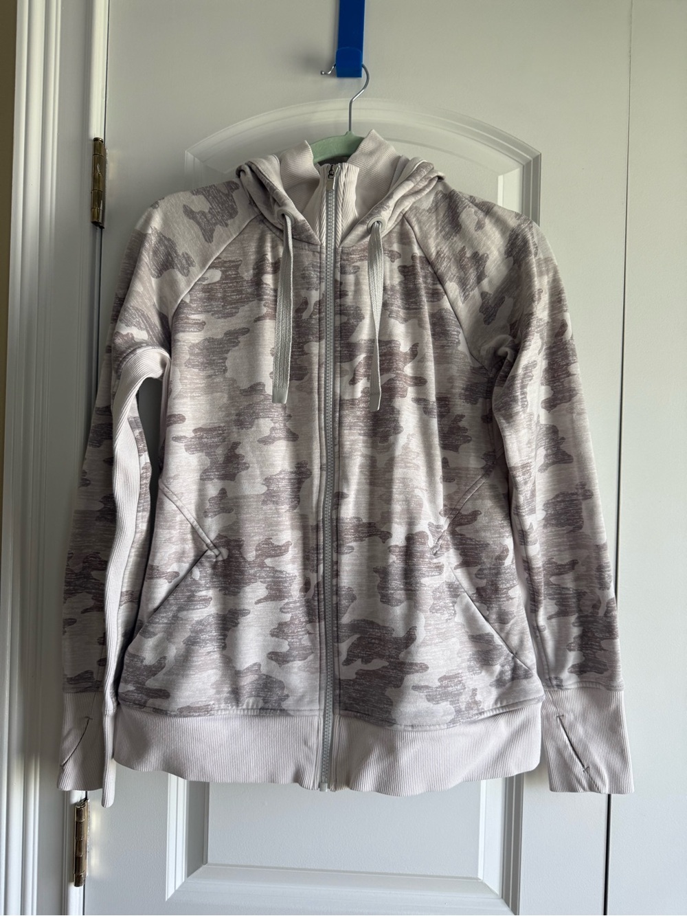 Athleta Women’s Camo Zip Hoodie, Cozy Fleece, Pockets, M, EUC!